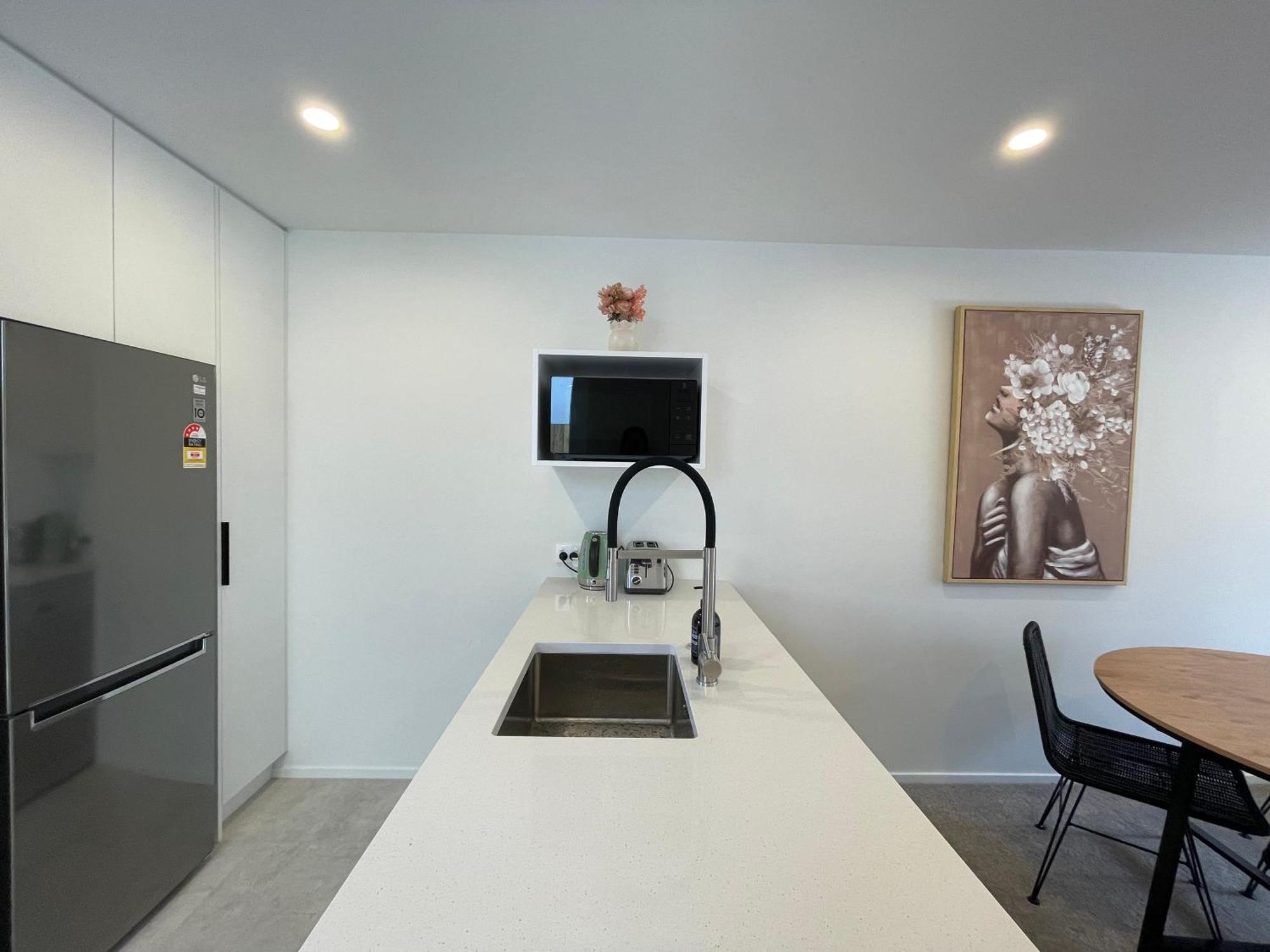 כרייסטצ'רץ' Luxury 2 Bedroom Townhouse Opposite Merivale Mall מראה חיצוני תמונה