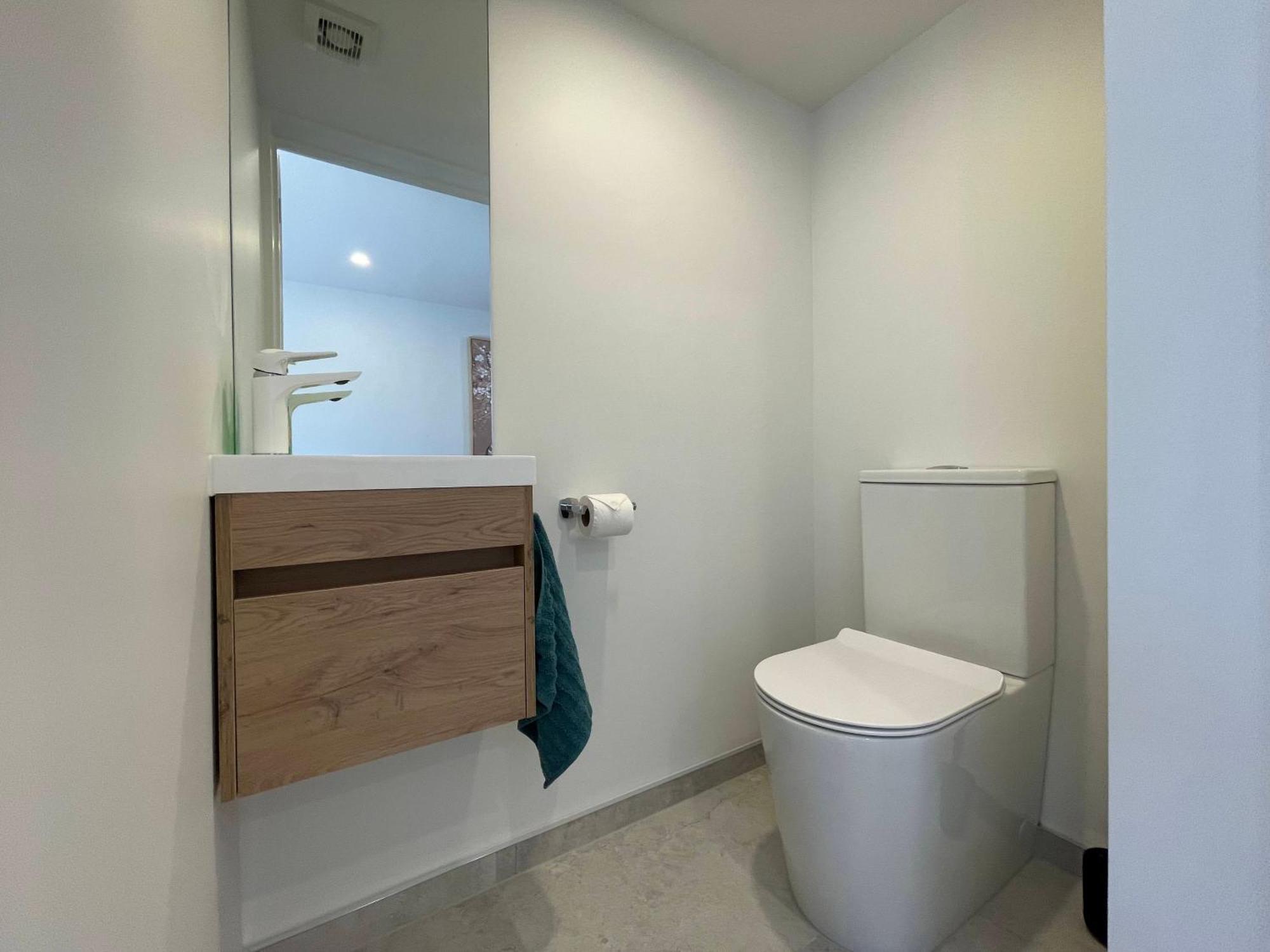 כרייסטצ'רץ' Luxury 2 Bedroom Townhouse Opposite Merivale Mall מראה חיצוני תמונה