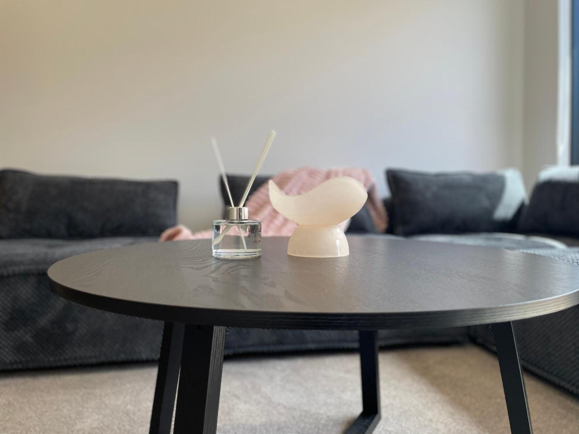 כרייסטצ'רץ' Luxury 2 Bedroom Townhouse Opposite Merivale Mall מראה חיצוני תמונה
