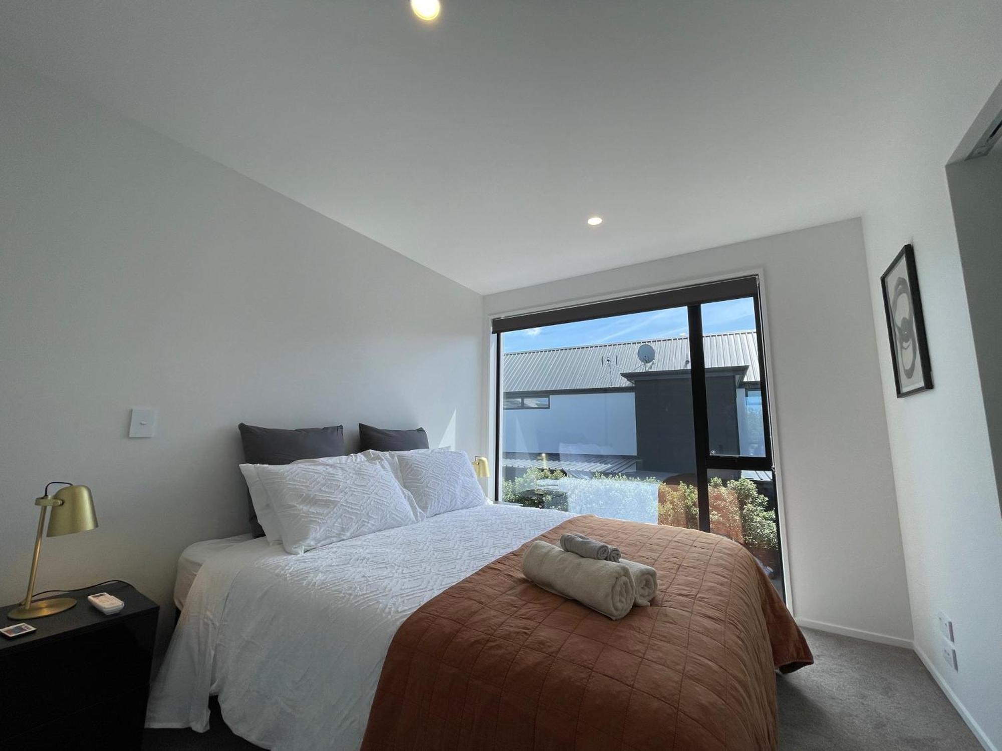 כרייסטצ'רץ' Luxury 2 Bedroom Townhouse Opposite Merivale Mall מראה חיצוני תמונה